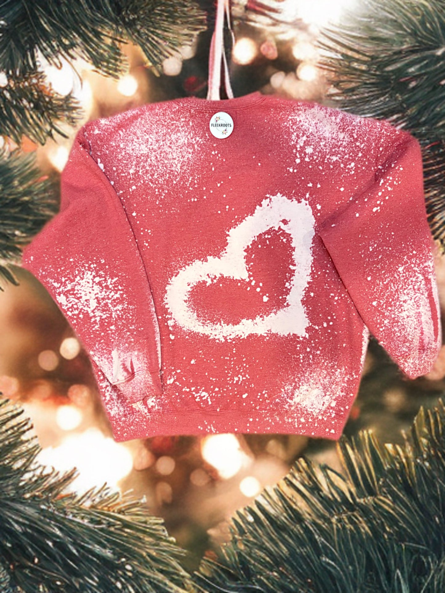 Highland Cow x Green Christmas Character Sweater – Unisex Cozy Fit